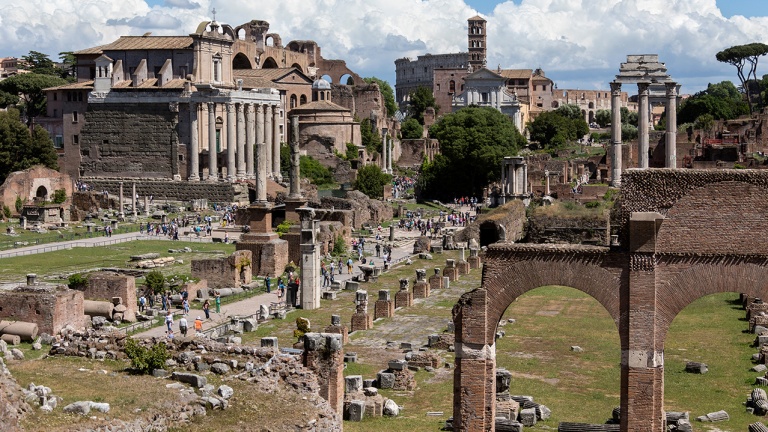 Ruinas del Foro en Roma. Italia